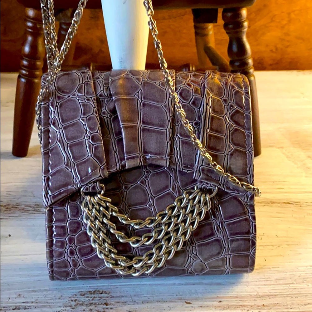 Dollhouse Clutch